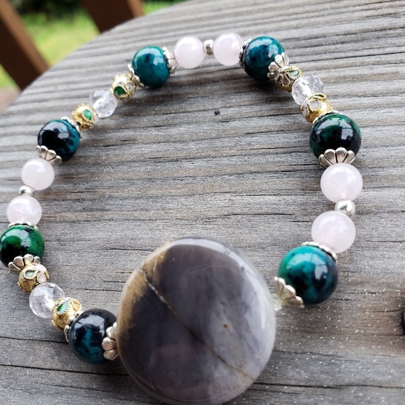 Handmade agate and rose quartz stretch bracelet - Picture 4 of 6
